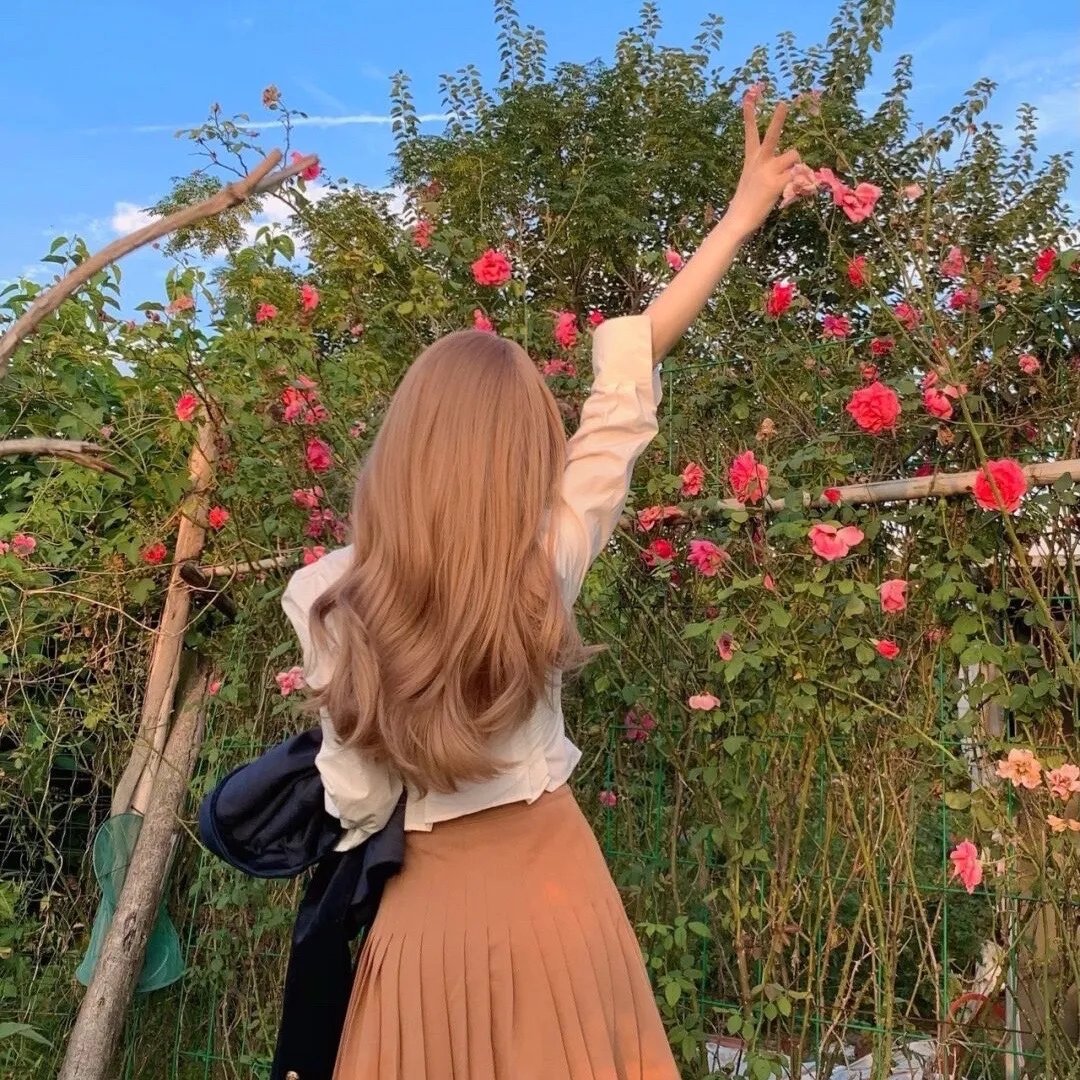 黄昏的甜美生活海报
